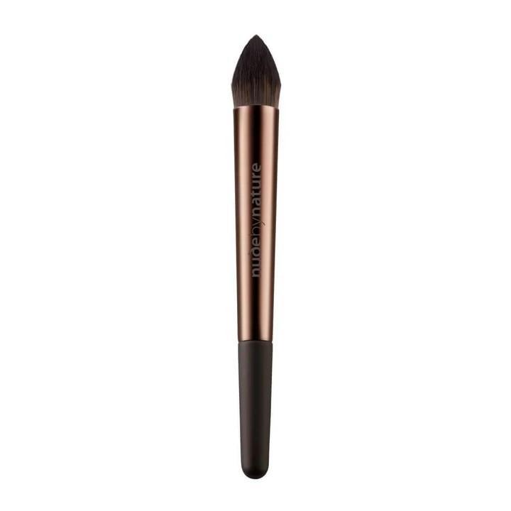 NUDE BY NATURE Pointed Precision Brush